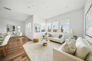 Photo #1: OC24095663 Listing 