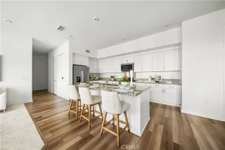 Photo #3: OC24095663 Listing 