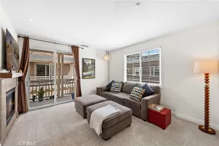 Photo #2: OC24095664 Listing 