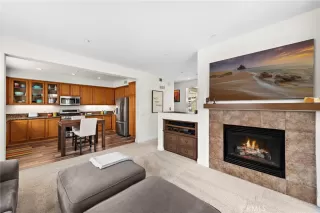 Photo #3: OC24095664 Listing 