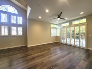 Photo #4: OC24095691 Listing 