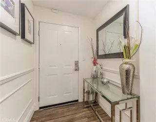 Photo #3: OC24095995 Listing 