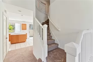 Photo #5: OC24096085 Listing 