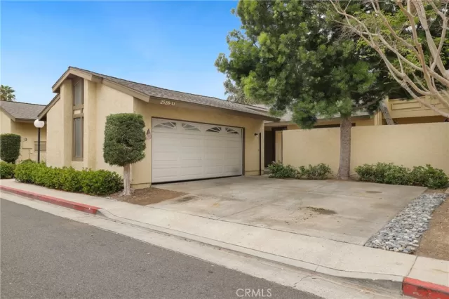 MLS: OC24096217 Condo For Sale