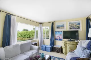 Photo #5: OC24096267 Listing