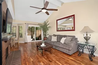 Photo #5: OC24096455 Listing 