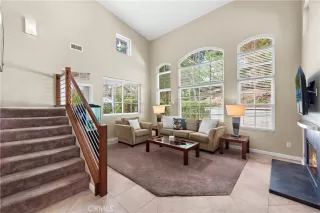 Photo #3: OC24096795 Listing 