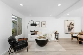 Photo #2: OC24097197 Listing 