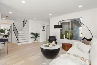 Photo #3: OC24097197 Listing 