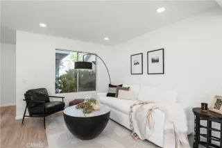 Photo #5: OC24097197 Listing 