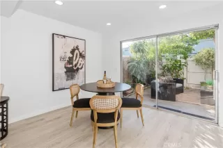 Photo #6: OC24097197 Listing 