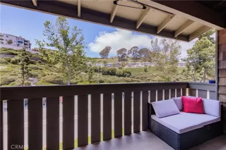 Photo #5: OC24097542 Listing 