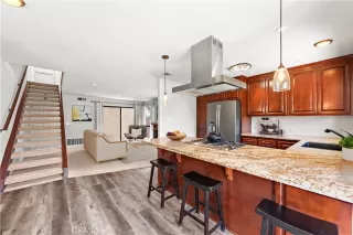 Photo #6: OC24097665 Listing 