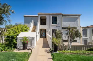 Photo #3: OC24097769 Listing