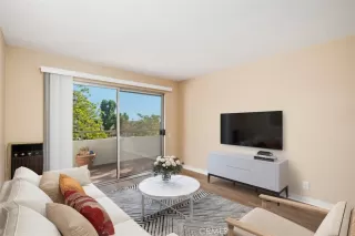 Photo #3: OC24097866 Listing