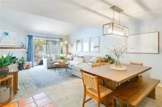 Photo #5: OC24098131 Listing 