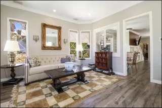 Photo #6: OC24098205 Listing 