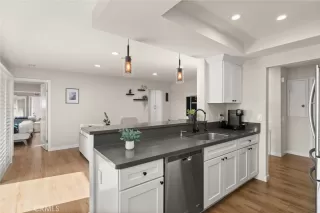 Photo #4: OC24098645 Listing