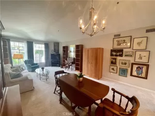 Photo #4: OC24098744 Listing 