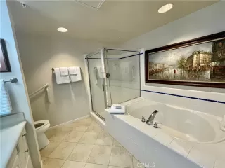 Photo #6: OC24098744 Listing 