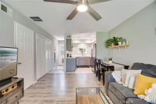 Photo #6: OC24098838 Listing 