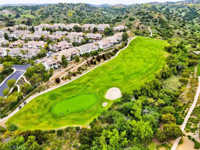 MLS: OC24099556 Condo For Sale