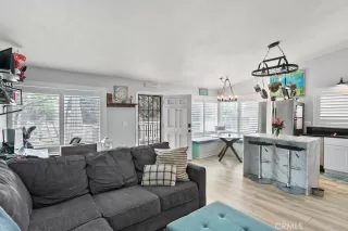 Photo #5: OC24099580 Listing 