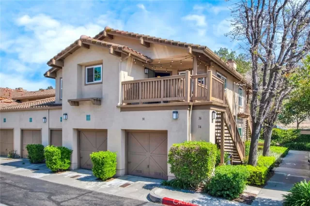 MLS: OC24099668 Condo For Sale