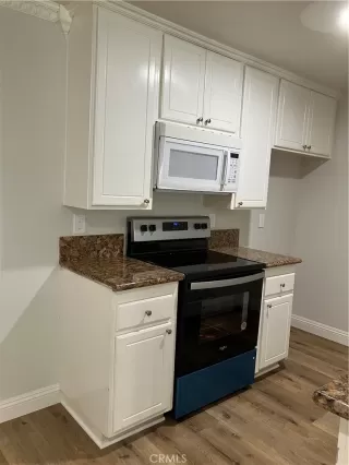 Photo #5: OC24100379 Listing