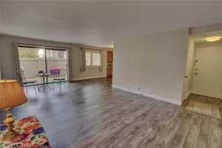 Photo #6: OC24100514 Listing 