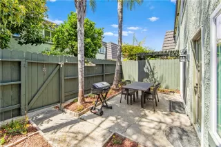 Photo #4: OC24100713 Listing 