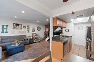 Photo #2: OC24100743 Listing