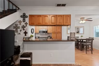 Photo #6: OC24100743 Listing