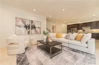 Photo #3: OC24100868 Listing 