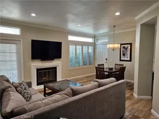 Photo #3: OC24100957 Listing