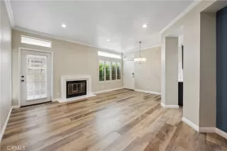 Photo #4: OC24100957 Listing