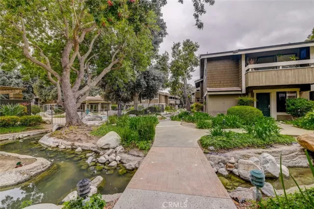 MLS: OC24101310 Condo For Sale