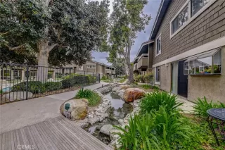 Photo #3: OC24101310 Listing 