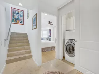 Photo #4: OC24101451 Listing 