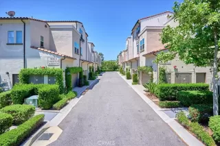 Photo #3: OC24101737 Listing 