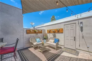 Photo #3: OC24101927 Listing 