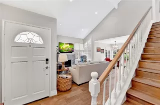 Photo #6: OC24101973 Listing 