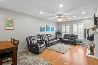 Photo #2: OC24102252 Listing 