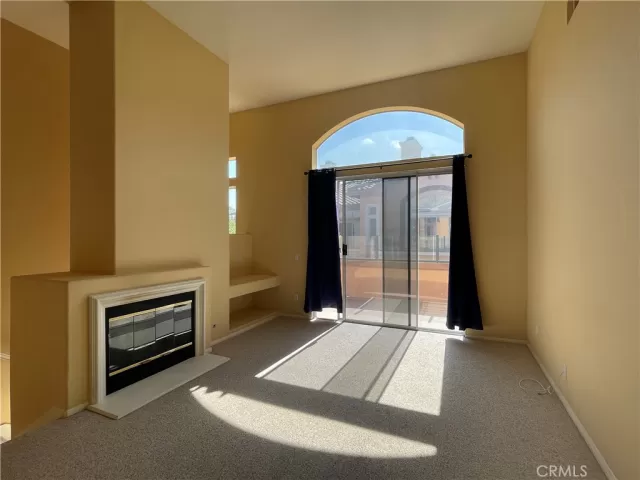 MLS: OC24102535 Condo For Sale