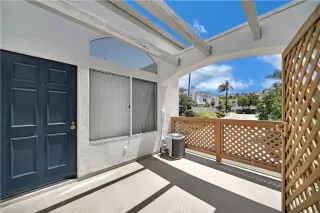 Photo #2: OC24102643 Listing