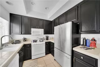 Photo #5: OC24102643 Listing