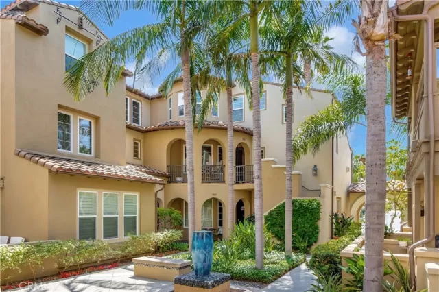 MLS: OC24102712 Condo For Sale