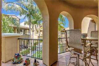 Photo #2: OC24102712 Listing 