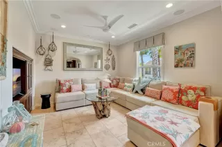 Photo #5: OC24102712 Listing 