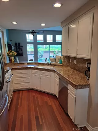 Photo #1: OC24102944 Listing